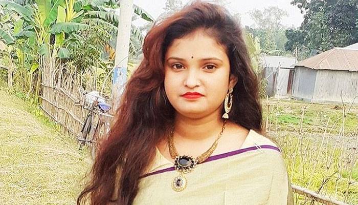 দীর্ঘদিন প্রেমের পর বিয়ের ৭ মাসের মাথায় লাশ
