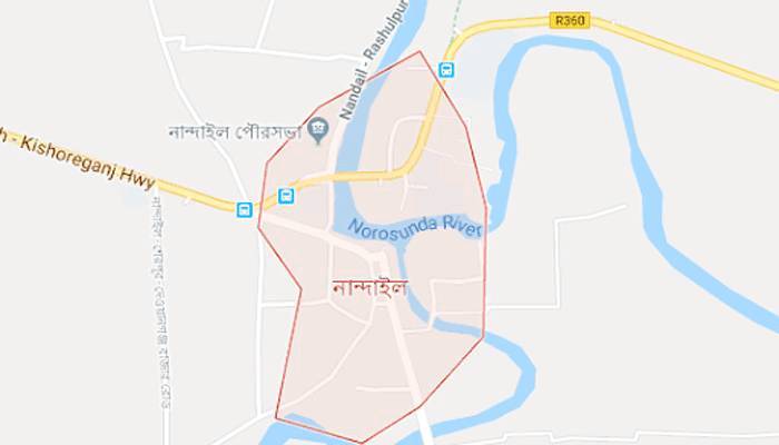 যুবককে আটকে মাস্কের খোঁজ, মিলল ইয়াবা