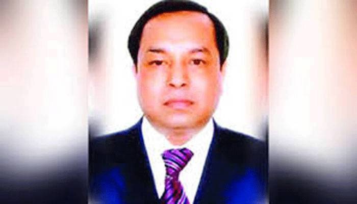 পি কে হালদারের বিরুদ্ধে গ্রেপ্তারি পরোয়ানা জারি