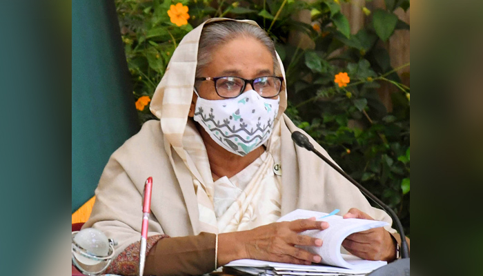 সামাজিক দূরত্ব বজায় রাখার জন্য কঠোর হতে হবে: প্রধানমন্ত্রী