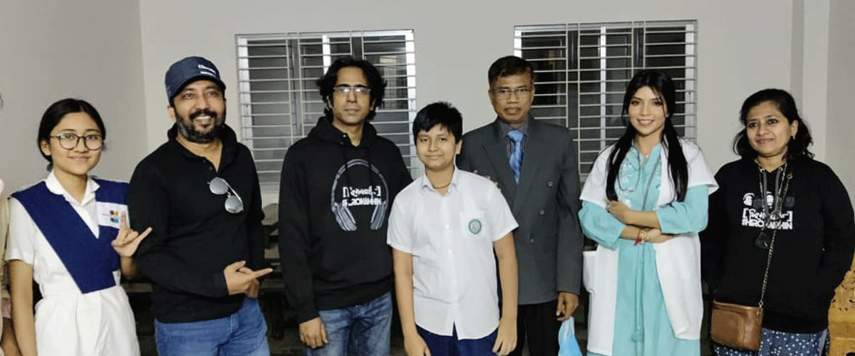 শিরোনামহীনের শান্তির গান, মডেল হলেন বাপ্পা ও নওশাবা শিরোনামহীনের শান্তির গান, মডেল হলেন বাপ্পা ও নওশাবা