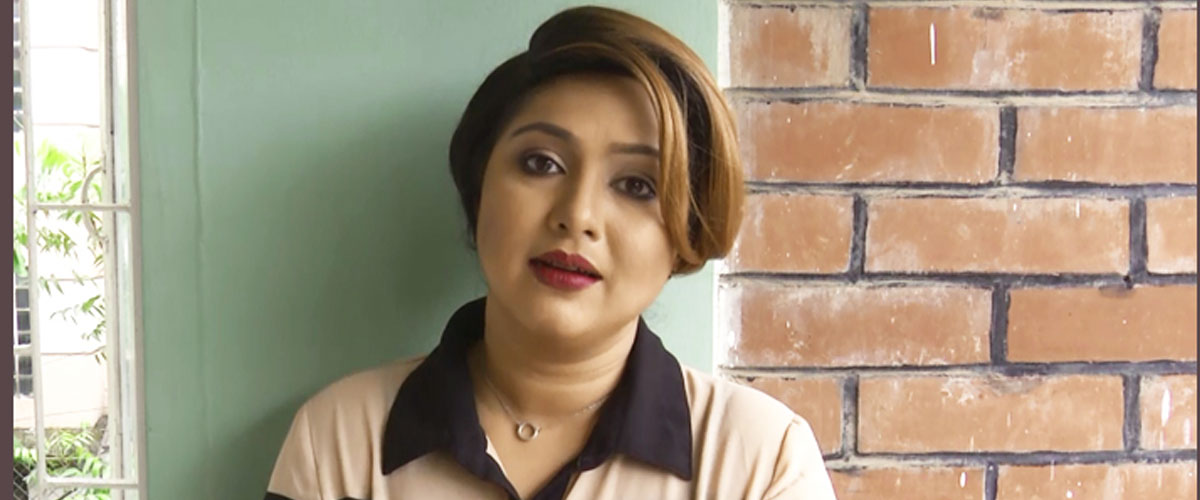নাদিয়া আহমেদের 'ভাইরাল ভিডিও' নাদিয়া আহমেদের 'ভাইরাল ভিডিও'