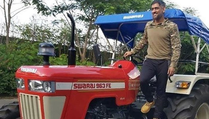 নিজের উৎপাদিত সবজি আমিরাতে রপ্তানি করছেন ধোনি