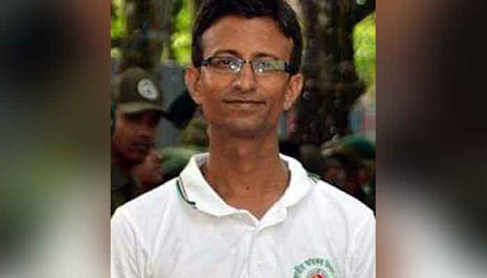 করের টাকা আত্মসাতে চাকরি গেল এনবিআর কর্মকর্তার