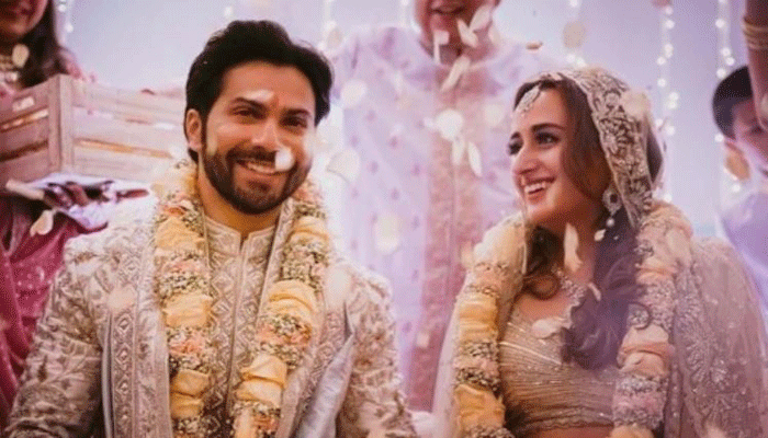বিয়ে করলেন বরুণ-নাতাশা