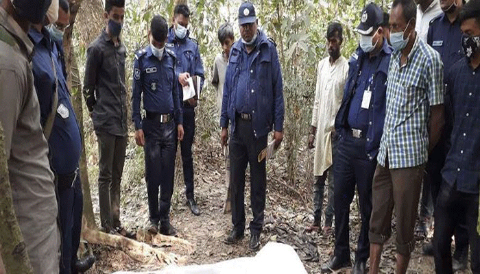 রাতে নিখোঁজ, সকালে মরদেহ মিলল পুকুরে