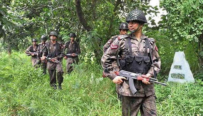 সীমান্তের শূন্য রেখায় বিএসএফের বেড়া নির্মাণ আটকে দিল বিজিবি