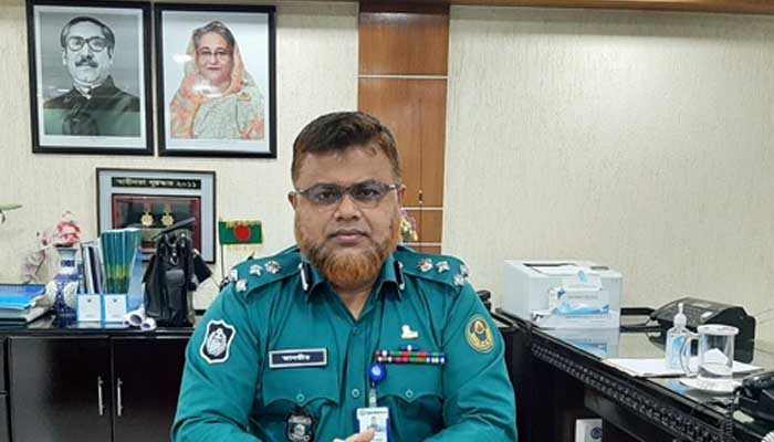 এনআইডি ছাড়া ভোটকেন্দ্রের দরজা বন্ধ: সিএমপি কমিশনার
