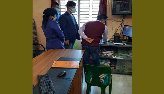রূপালী ব্যাংকে ডাকাতির চেষ্টা, নৈশপ্রহরীদের প্রতিরোধ