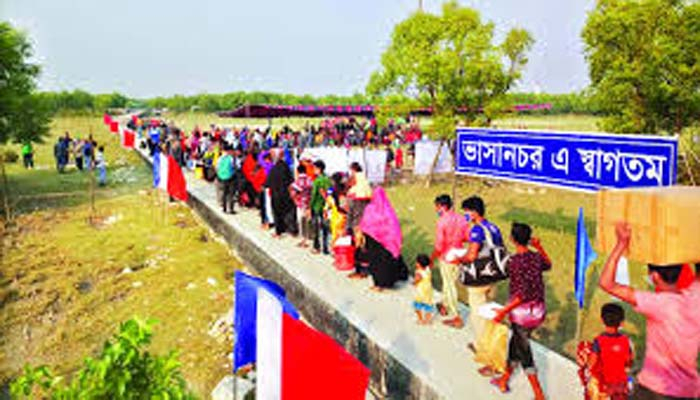শুক্রবার ভাসানচরে পৌঁছাবে রোহিঙ্গাদের তৃতীয় দল