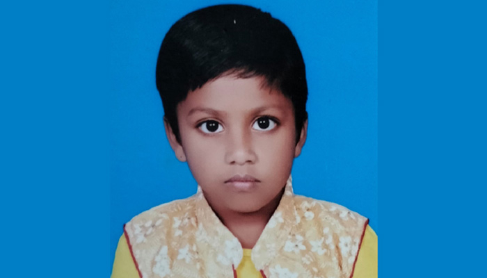 লটারিতে ছেলেদের স্কুলে মেয়ের নাম, ভর্তি অনিশ্চিত
