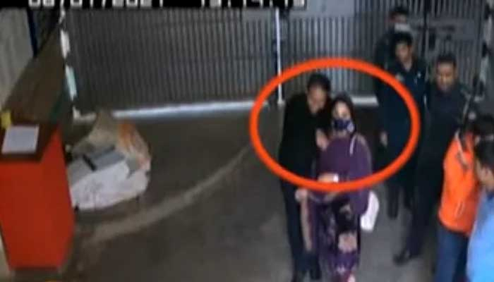 কারাগারে বন্দির নারীসঙ্গ: জেল সুপার ও জেলারকেও প্রত্যাহার