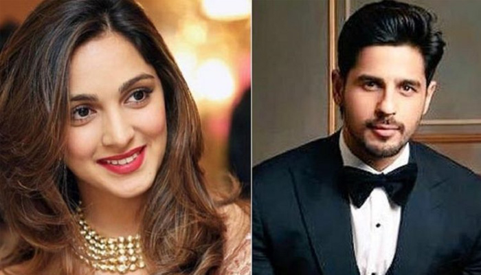 বাবা-মার সঙ্গে প্রেমিকাকে পরিচয় করিয়ে দিলেন সিদ্ধার্থ