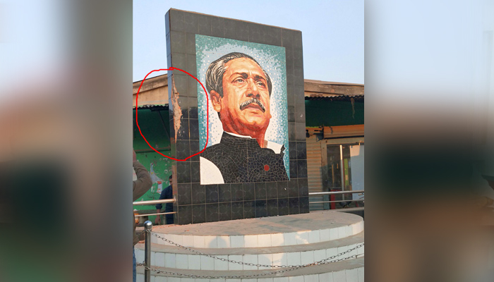 পীরগঞ্জে বঙ্গবন্ধুর ম্যুরাল ভাঙ্গার অভিযোগে আটক যুবক হাজতে