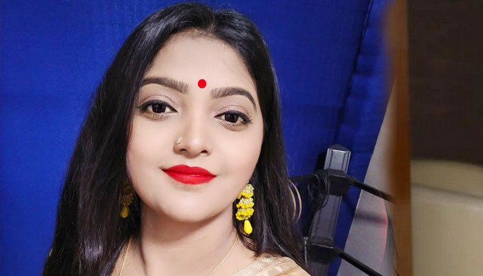 'হায়দারের' জন্য গাইলেন সালমা