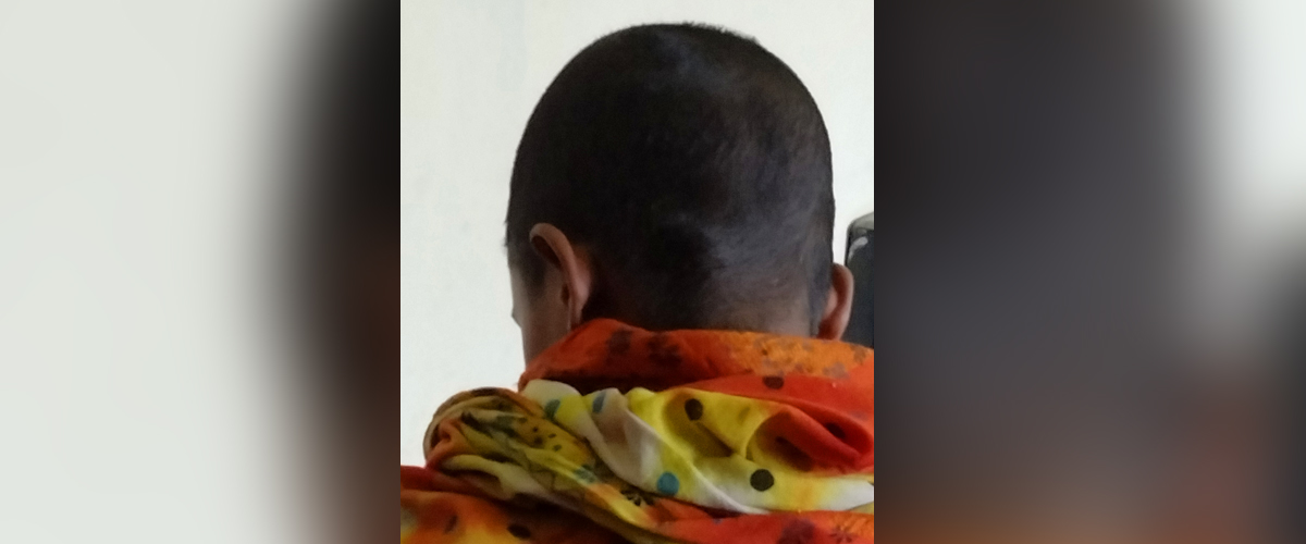 যৌতুকের জন্য স্ত্রীর মাথা ন্যাড়া করার অভিযোগ যৌতুকের জন্য স্ত্রীর মাথা ন্যাড়া করার অভিযোগ