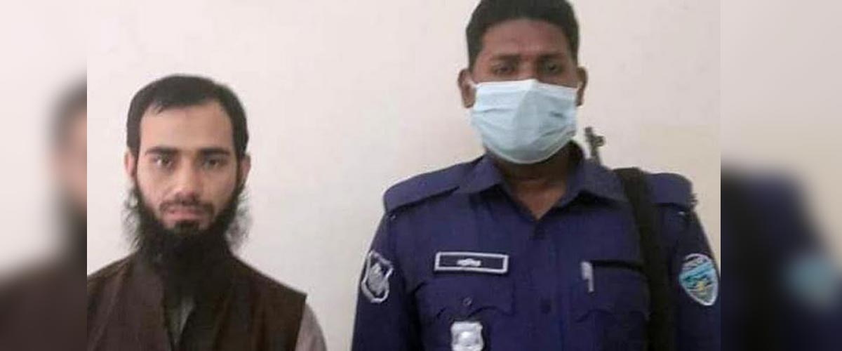 ধর্ষণের অভিযোগে মাদ্রাসাশিক্ষক কারাগারে ধর্ষণের অভিযোগে মাদ্রাসাশিক্ষক কারাগারে