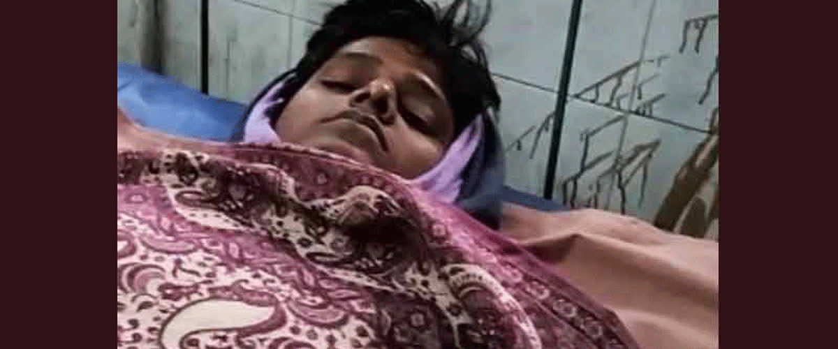 আধঘণ্টা মাটির নিচে চাপা থেকেও বেঁচে গেলো যুবকটি! আধঘণ্টা মাটির নিচে চাপা থেকেও বেঁচে গেলো যুবকটি!
