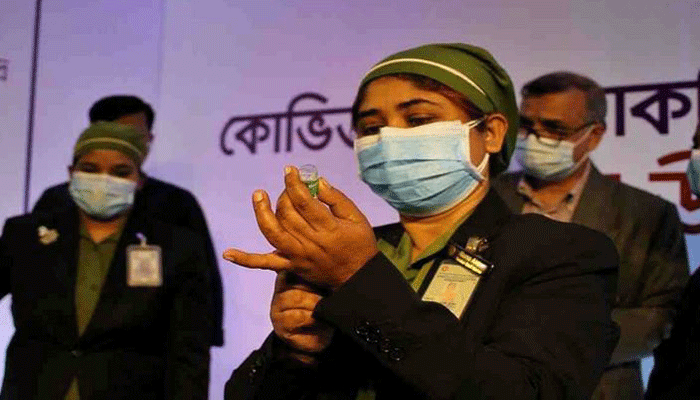 ১০ ফেব্রুয়ারি পর্যন্ত কর্মস্থল ছাড়তে পারবেন না স্বাস্থ্যকর্মীরা
