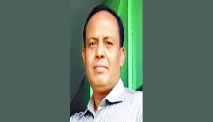 অভিযোগ করে বিপাকে এক কর্মকর্তা