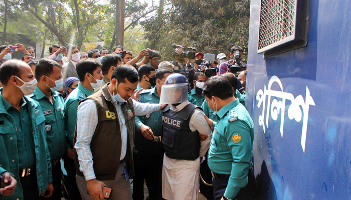 বই প্রকাশের জন্য যারা হত্যা করে, তারা সমাজ ও রাষ্ট্রের শত্রু: আদালত