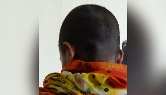 যৌতুকের জন্য স্ত্রীর মাথা ন্যাড়া করার অভিযোগ