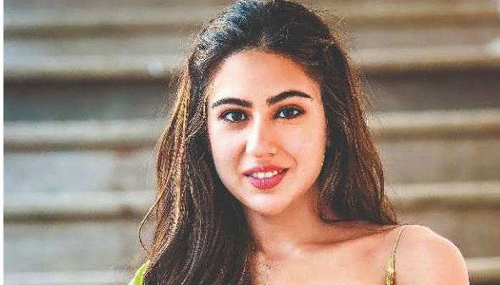 বাঘির চতুর্থ কিস্তিতে সারা