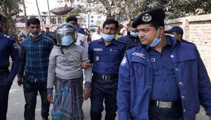 প্রেমিক-প্রেমিকাকে পিটিয়ে হত্যার পর লাশ গাছে ঝুলিয়ে রাখা হয়: পুলিশ