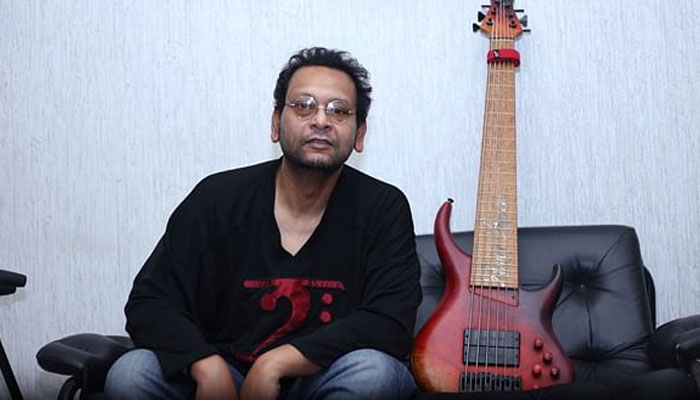 চিকিৎসা নিতে জার্মানি যেতে হবে 'বেজবাবা' সুমনকে