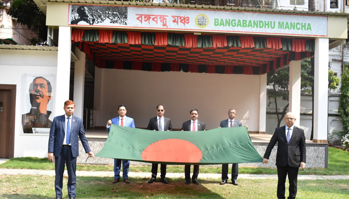 সেই কলকাতা মিশনে পতাকা উত্তোলন দিবস উদযাপন