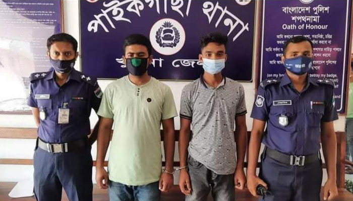 আইপিএল নিয়ে জুয়া খেলাকে কেন্দ্র করে যুবকের আত্মহত্যার চেষ্টা, আটক ২