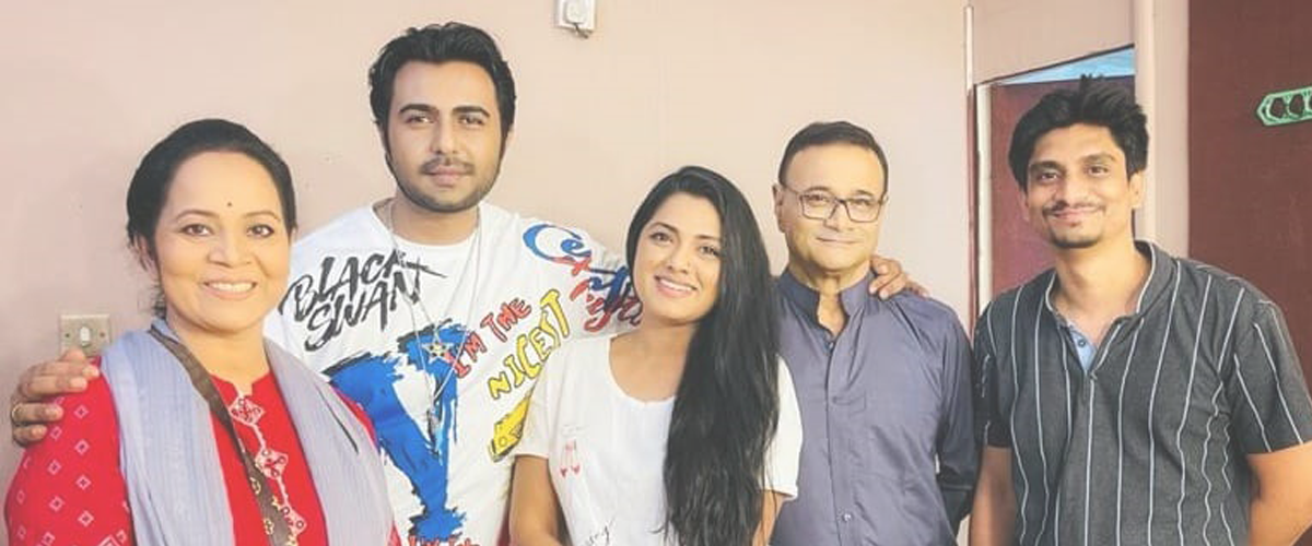 অপূর্ব-তিশার একহতে ১৩ বছর লাগলো! অপূর্ব-তিশার একহতে ১৩ বছর লাগলো!