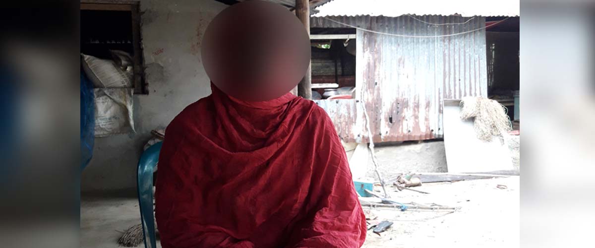 ২ সন্তানের জনককে বিয়ের দাবিতে ২ সন্তানের জননীর অনশন ২ সন্তানের জনককে বিয়ের দাবিতে ২ সন্তানের জননীর অনশন