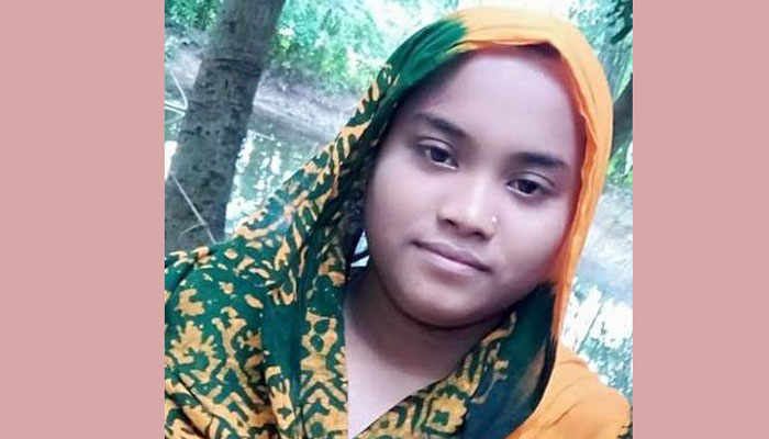 'ভুল অস্ত্রোপচারে' প্রসূতির মৃত্যুর একমাস পর কবর থেকে মরদেহ উত্তোলন