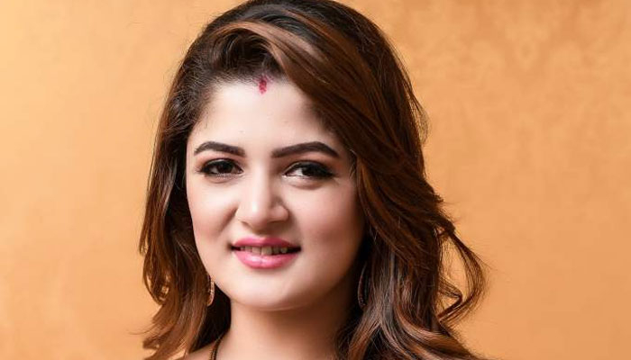 হেরে গেলেন শ্রাবন্তী