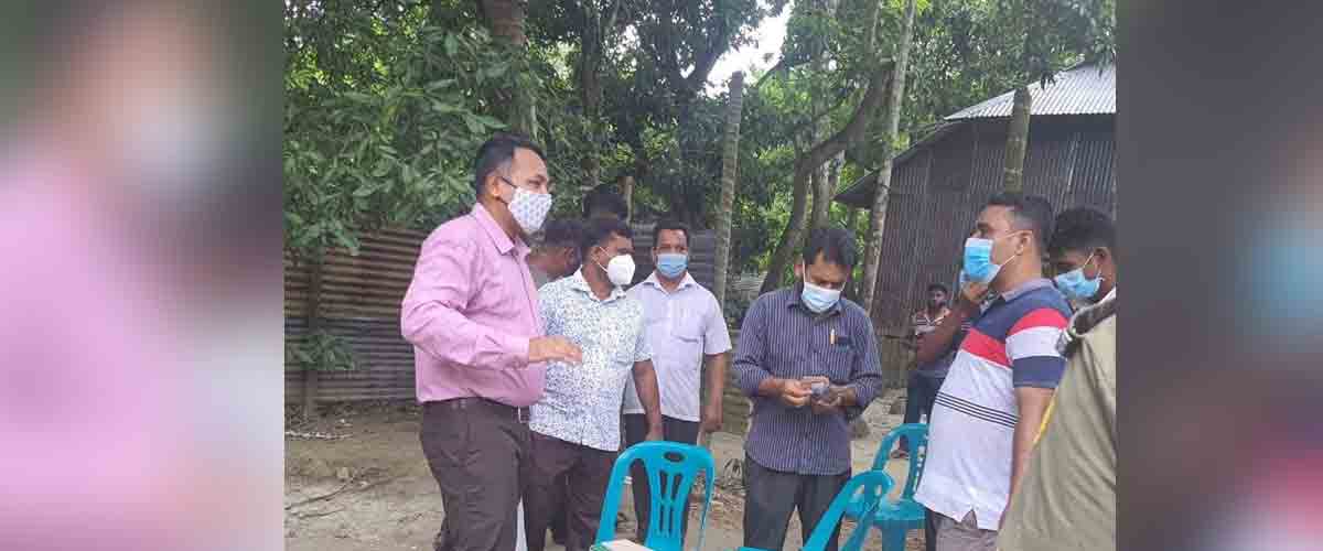 হেলিকপ্টারে এলো বর-বধূ, জরিমানা গুণলেন চাচা হেলিকপ্টারে এলো বর-বধূ, জরিমানা গুণলেন চাচা