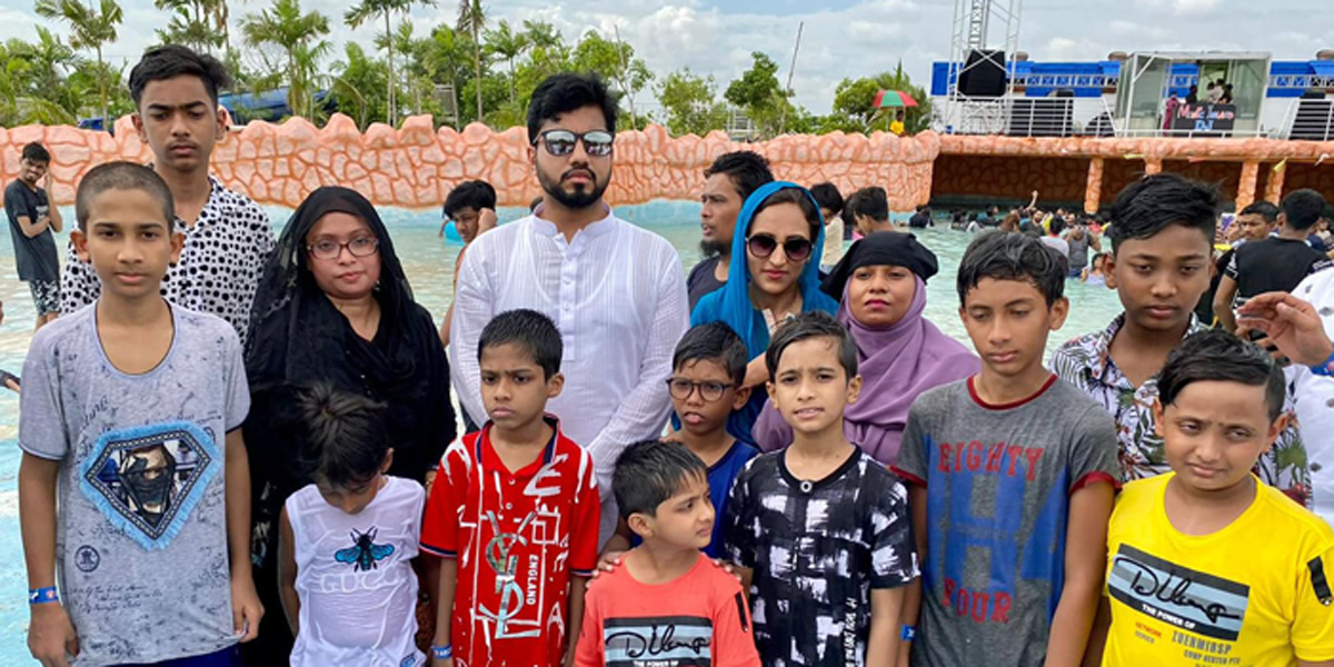 গুম-নিখোঁজ বিএনপি নেতাদের পরিবারের সদস্যদের নিয়ে ইশরাকের বনভোজন গুম-নিখোঁজ বিএনপি নেতাদের পরিবারের সদস্যদের নিয়ে ইশরাকের বনভোজন