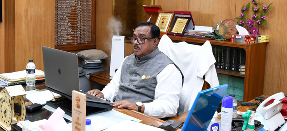 ক্ষুধা নিবারণ ও পুষ্টি নিশ্চিতে প্রতিশ্রুতিবদ্ধ সরকার: খাদ্যমন্ত্রী ক্ষুধা নিবারণ ও পুষ্টি নিশ্চিতে প্রতিশ্রুতিবদ্ধ সরকার: খাদ্যমন্ত্রী