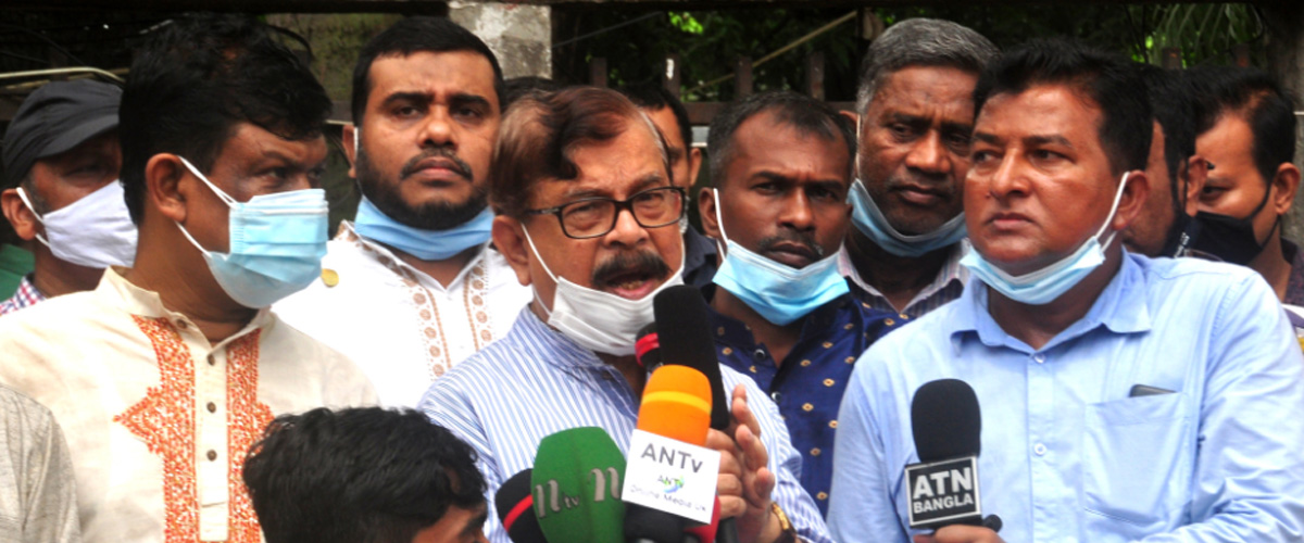 এই সরকারের হাতে দেশের মানুষ নিরাপদ নয়: মান্না এই সরকারের হাতে দেশের মানুষ নিরাপদ নয়: মান্না