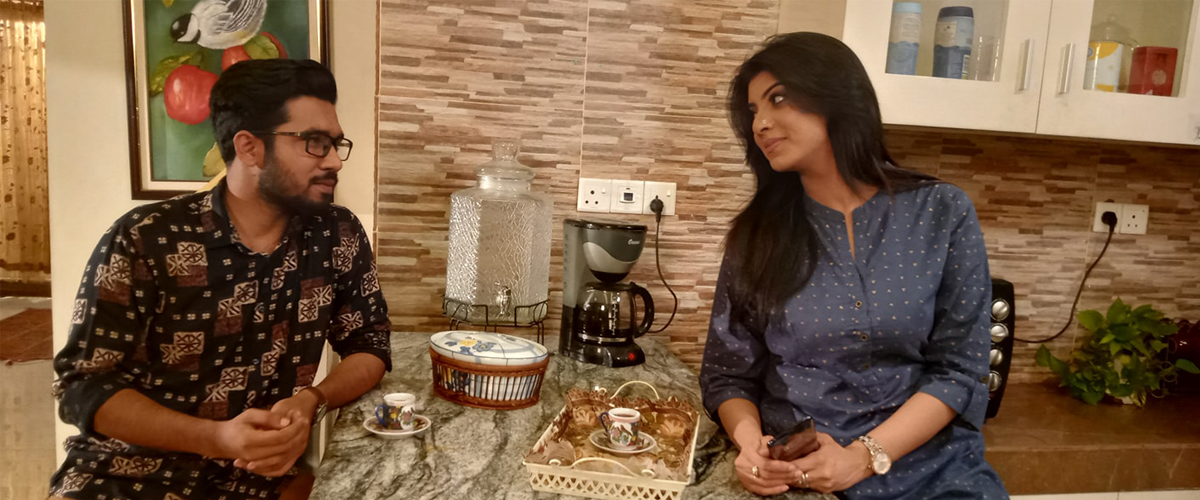 মৌয়ের বিলাসবহুল বাড়িতে তরুণকে নিয়ে নাটকীয় ঘটনা! মৌয়ের বিলাসবহুল বাড়িতে তরুণকে নিয়ে নাটকীয় ঘটনা!