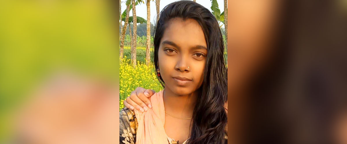 বখাটেদের অত্যাচার সইতে না পেরে আত্মহত্যা কিশোরীর বখাটেদের অত্যাচার সইতে না পেরে আত্মহত্যা কিশোরীর