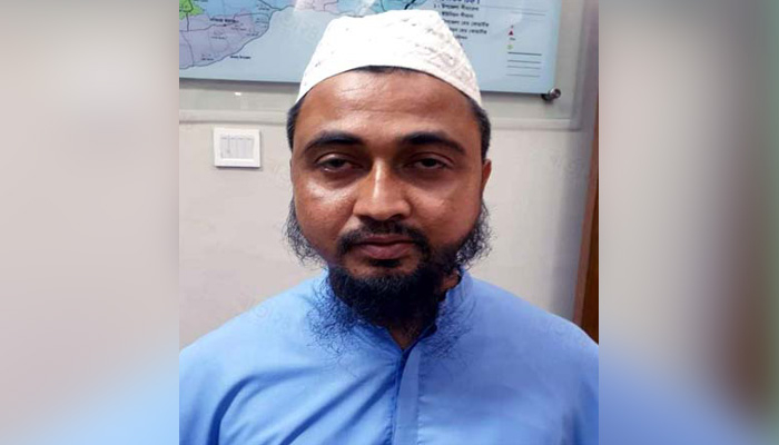 বগুড়ায় ছাত্রী ধর্ষণের অভিযোগে মাদ্রাসার অধ্যক্ষ গ্রেপ্তার