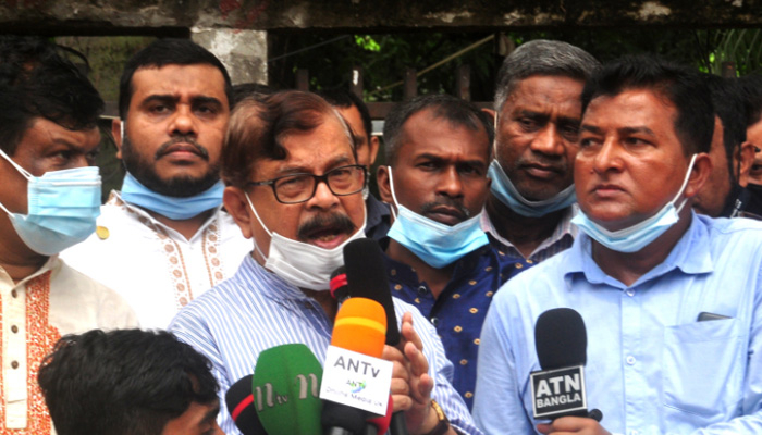 এই সরকারের হাতে দেশের মানুষ নিরাপদ নয়: মান্না