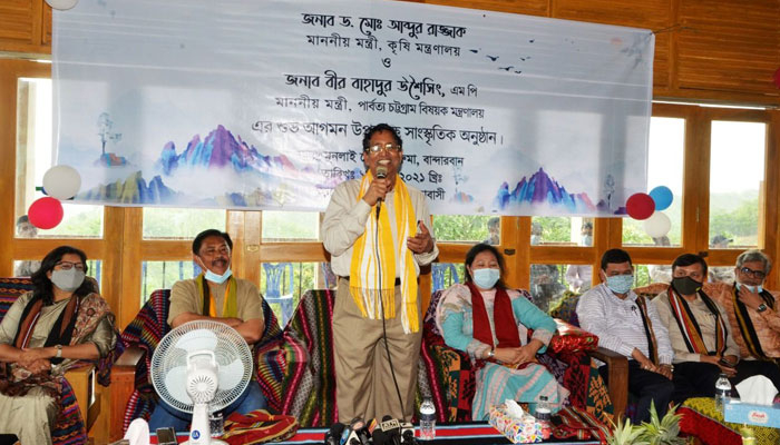 কাজুবাদাম, কফিসহ অপ্রচলিত অর্থকরী ফসল চাষ করতে হবে: কৃষিমন্ত্রী