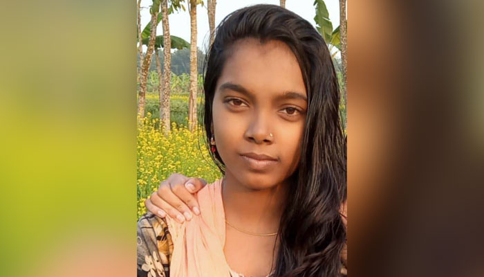 বখাটেদের অত্যাচার সইতে না পেরে আত্মহত্যা কিশোরীর