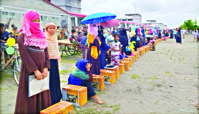আগাম 'ঈদ আনন্দ'