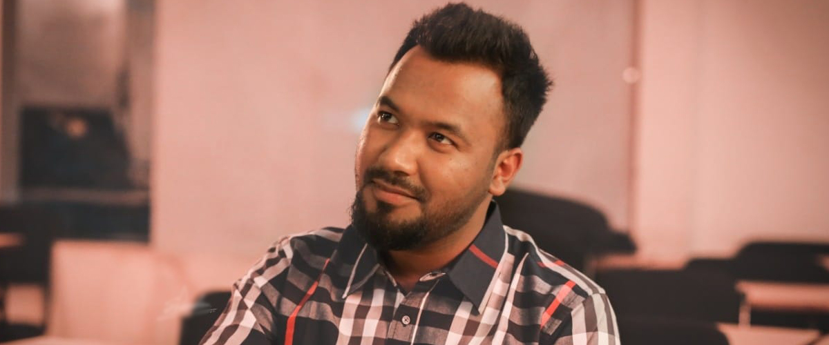 পলাশ না কাবিলা? পলাশ না কাবিলা?
