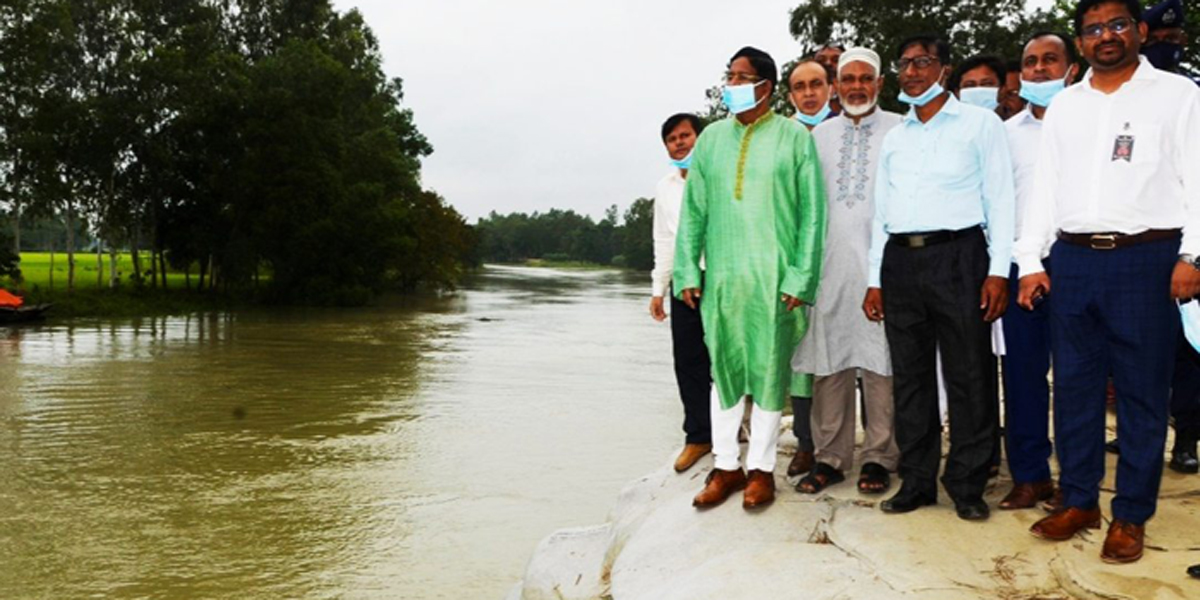 ধনবাড়ীতে নদীভাঙন এলাকা পরিদর্শন করলেন কৃষিমন্ত্রী ধনবাড়ীতে নদীভাঙন এলাকা পরিদর্শন করলেন কৃষিমন্ত্রী