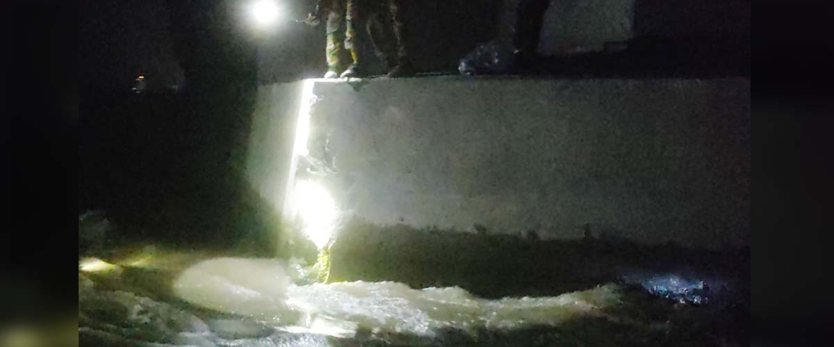 পদ্মা সেতুর পিলারে আবারও ধাক্কা পদ্মা সেতুর পিলারে আবারও ধাক্কা
