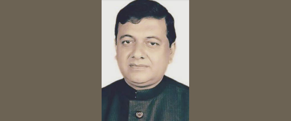 সেই চেয়ারম্যান এবার পেটালেন স্বাস্থ্যকর্মীকে সেই চেয়ারম্যান এবার পেটালেন স্বাস্থ্যকর্মীকে